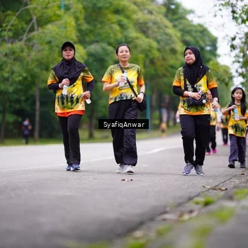 Runner Photo 8706294