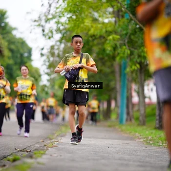 Runner Photo 8706298