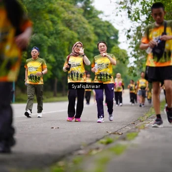 Runner Photo 8706299