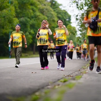 Runner Photo 8706310