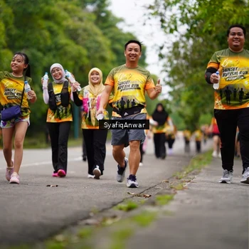 Runner Photo 8706333
