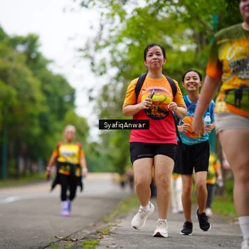 Runner Photo 8706340