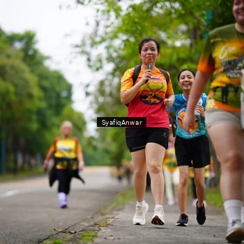 Runner Photo 8706361