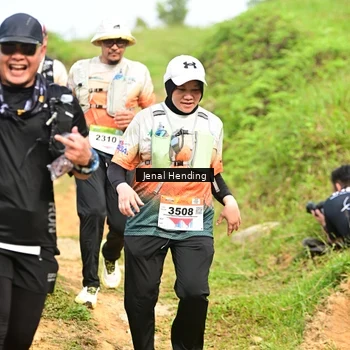 Runner Photo 8706402