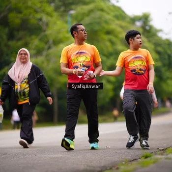Runner Photo 8706412