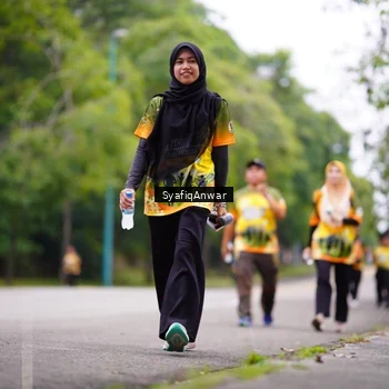 Runner Photo 8706425