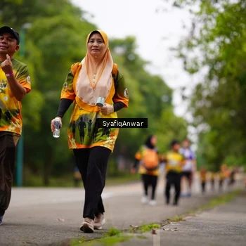 Runner Photo 8706432