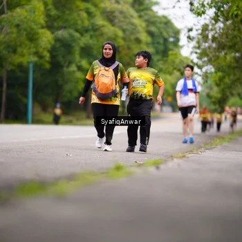 Runner Photo 8706440