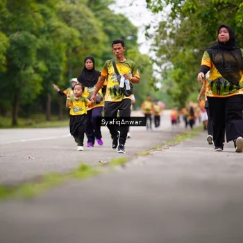 Runner Photo 8706491