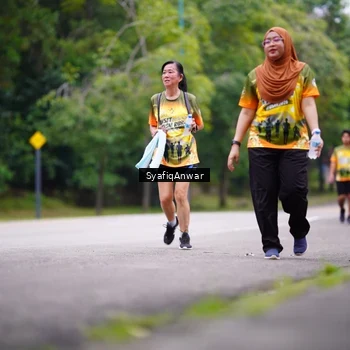 Runner Photo 8706494