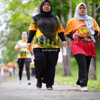 Runner Photo 8706540