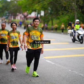 Runner Photo 8706566