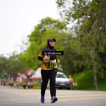 Runner Photo 8706634