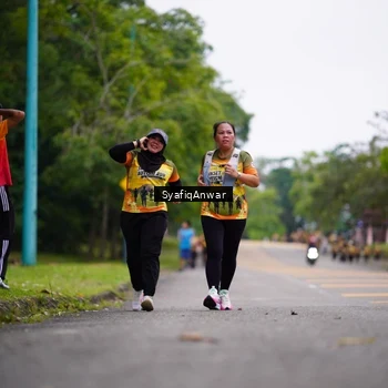 Runner Photo 8706703