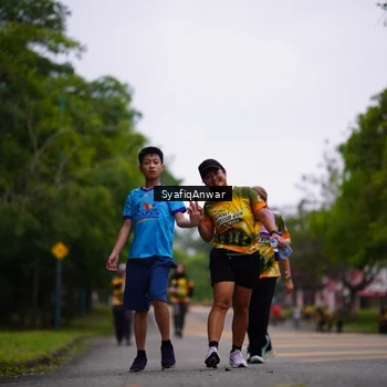 Runner Photo 8706754