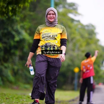 Runner Photo 8706810