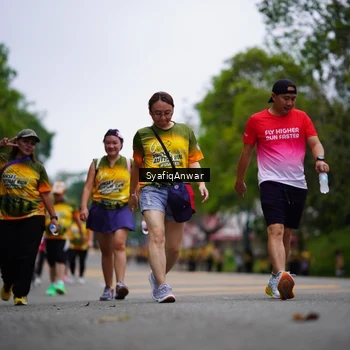 Runner Photo 8706891