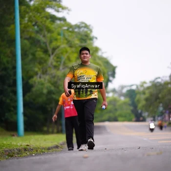 Runner Photo 8706977
