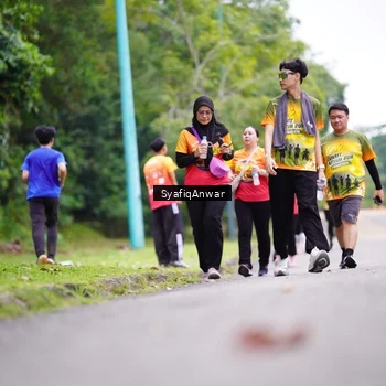 Runner Photo 8707034