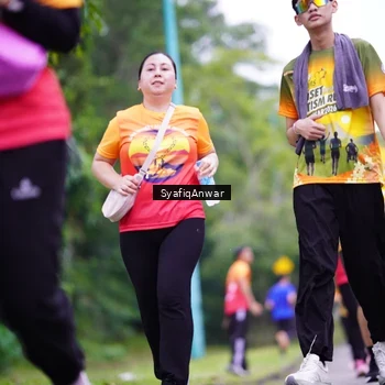 Runner Photo 8707099