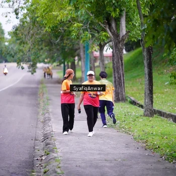 Runner Photo 8707114