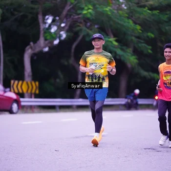 Runner Photo 8707211