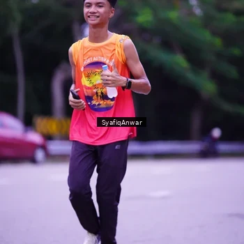 Runner Photo 8707219