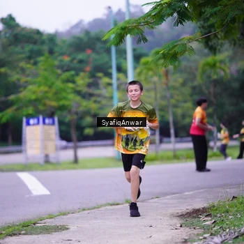 Runner Photo 8707256