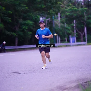 Runner Photo 8707295