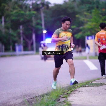 Runner Photo 8707305