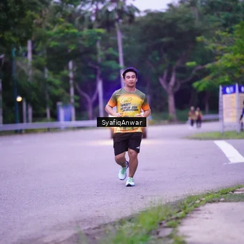 Runner Photo 8707335