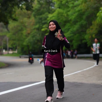 Runner Photo 8709546