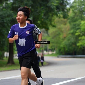 Runner Photo 8709570