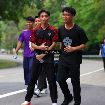 Runner Photo 8709586