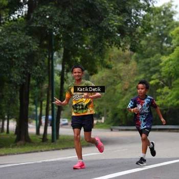 Runner Photo 8709730