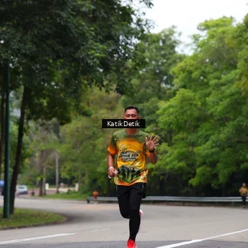 Runner Photo 8709761