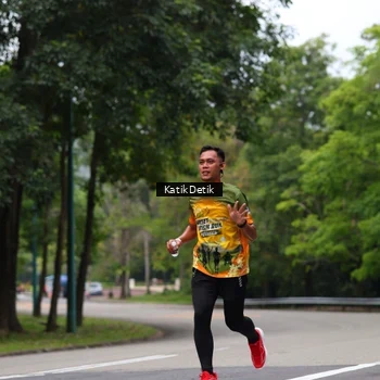 Runner Photo 8709764