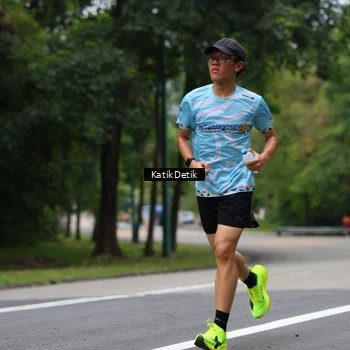 Runner Photo 8709765