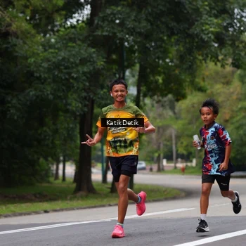 Runner Photo 8709806