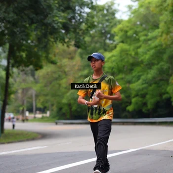 Runner Photo 8709868