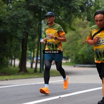 Runner Photo 8709932