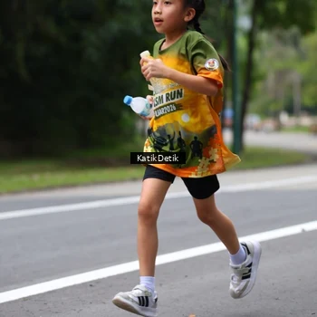 Runner Photo 8709982