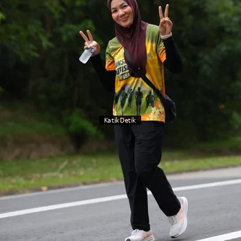 Runner Photo 8710016
