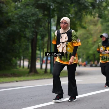 Runner Photo 8710041