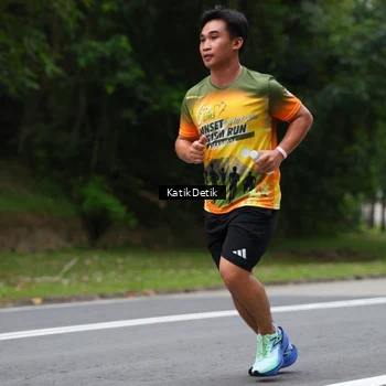 Runner Photo 8710083
