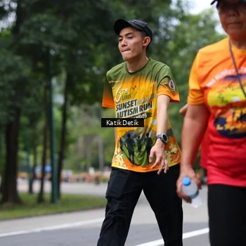 Runner Photo 8710087