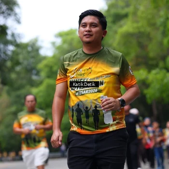 Runner Photo 8710149