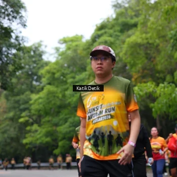 Runner Photo 8710163