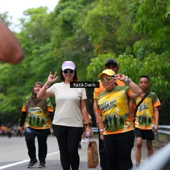 Runner Photo 8710186