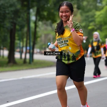 Runner Photo 8710211